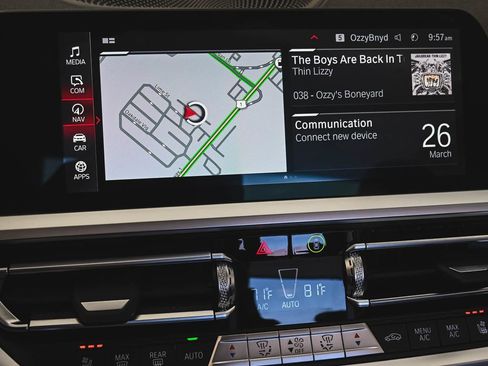 Used 2022 BMW M4 xDrive Competition image 21