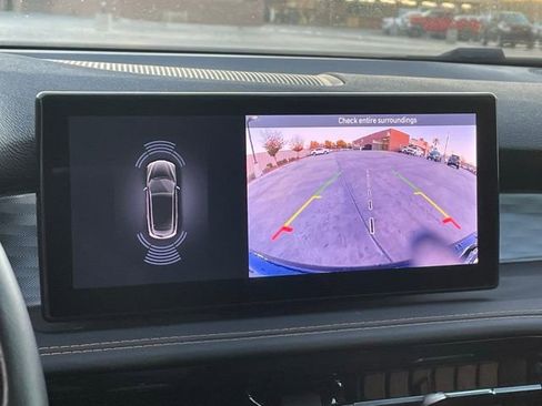 Used 2024 Alfa Romeo Tonale Ti image 17