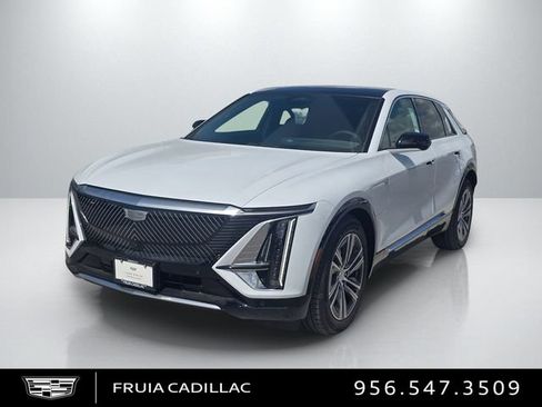 New 2026 Cadillac Lyriq Luxury RWD image 1