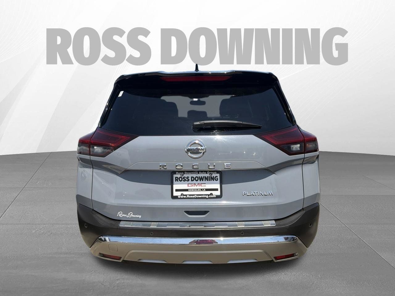 Used 2021 Nissan Rogue Platinum FWD image 5