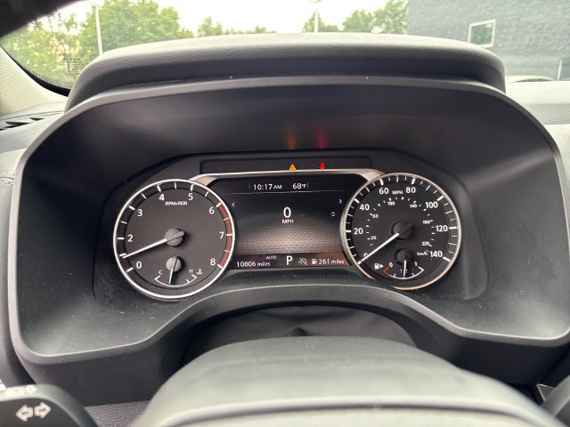 Certified 2025 Nissan Rogue SV AWD/4WD image 28