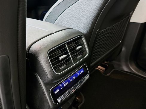 New 2026 Mercedes-Benz GLS 450 GLS 450 image 28