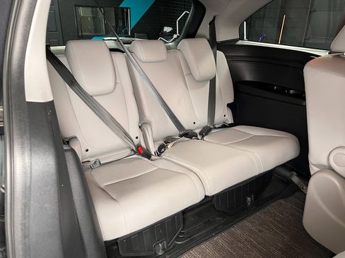 Used 2024 Honda Odyssey EX-L image 14
