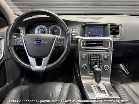 Used 2011 Volvo S60 T6 image 12