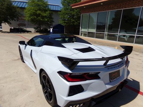 Used 2022 Chevrolet Corvette Stingray Preferred Conv w/ Z51 Performance Package RWD image 14