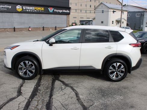 Certified 2023 Nissan Rogue SV w/ SV Premium B Package AWD/4WD image 2