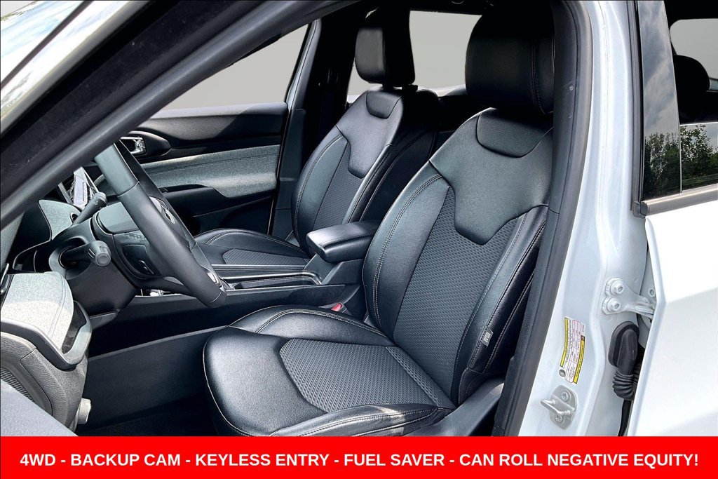 Used 2024 Jeep Compass Latitude AWD/4WD image 20
