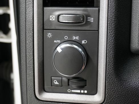 Used 2017 RAM 1500 Tradesman w/ Popular Equipment Group image 18