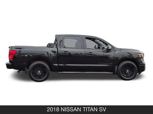Certified 2018 Nissan Titan SV w/ SV Convenience Package RWD image 6
