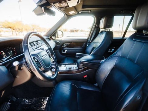 Used 2020 Land Rover Range Rover image 13