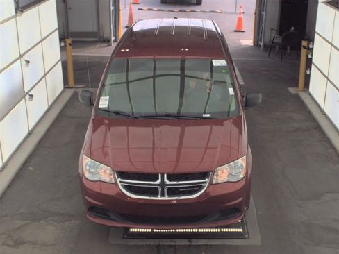 Used 2015 Dodge Grand Caravan American Value Package w/ UConnect Hands-Free Group image 2