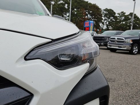 Certified 2025 Subaru Outback Limited image 11