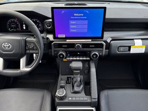 Certified 2025 Toyota 4Runner Limited image 18