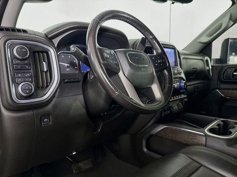 Used 2021 GMC Sierra 3500 Denali w/ Denali Ultimate Package image 21