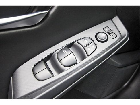 Used 2025 Nissan Sentra SV w/ All-Weather Package image 20