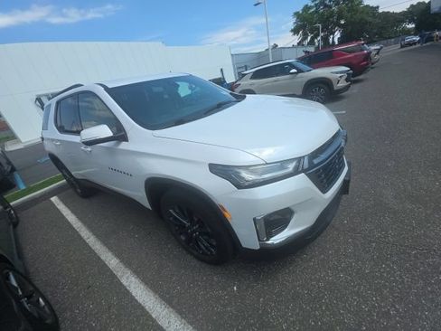 Used 2023 Chevrolet Traverse RS AWD/4WD image 1