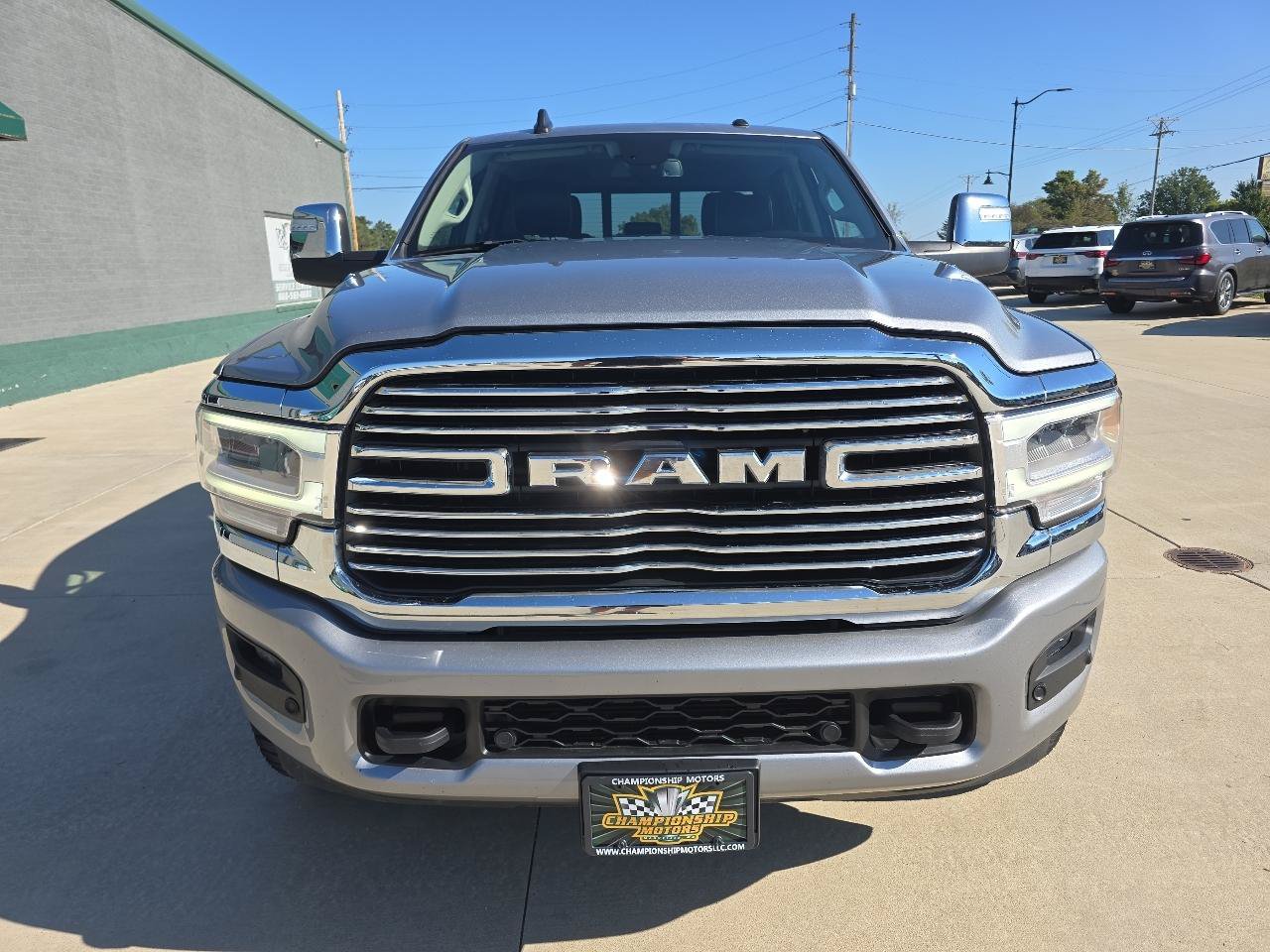 Used 2024 RAM 2500 Laramie AWD/4WD image 9