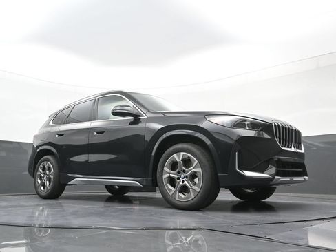 New 2026 BMW X1 xDrive28i w/ Technology Package AWD/4WD image 22