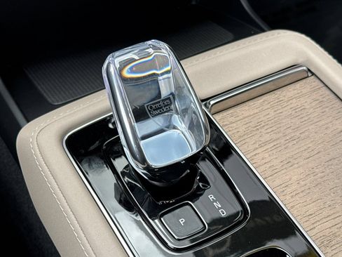Certified 2026 Volvo XC90 B6 Core AWD/4WD image 25