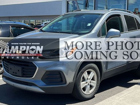 Used 2019 Chevrolet Trax LT w/ LT Convenience Package AWD/4WD image 1