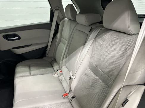 Used 2024 Nissan Rogue SV AWD/4WD image 14