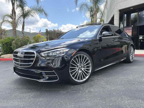 Used 2023 Mercedes-Benz S 500 4MATIC w/ AMG Line image 12
