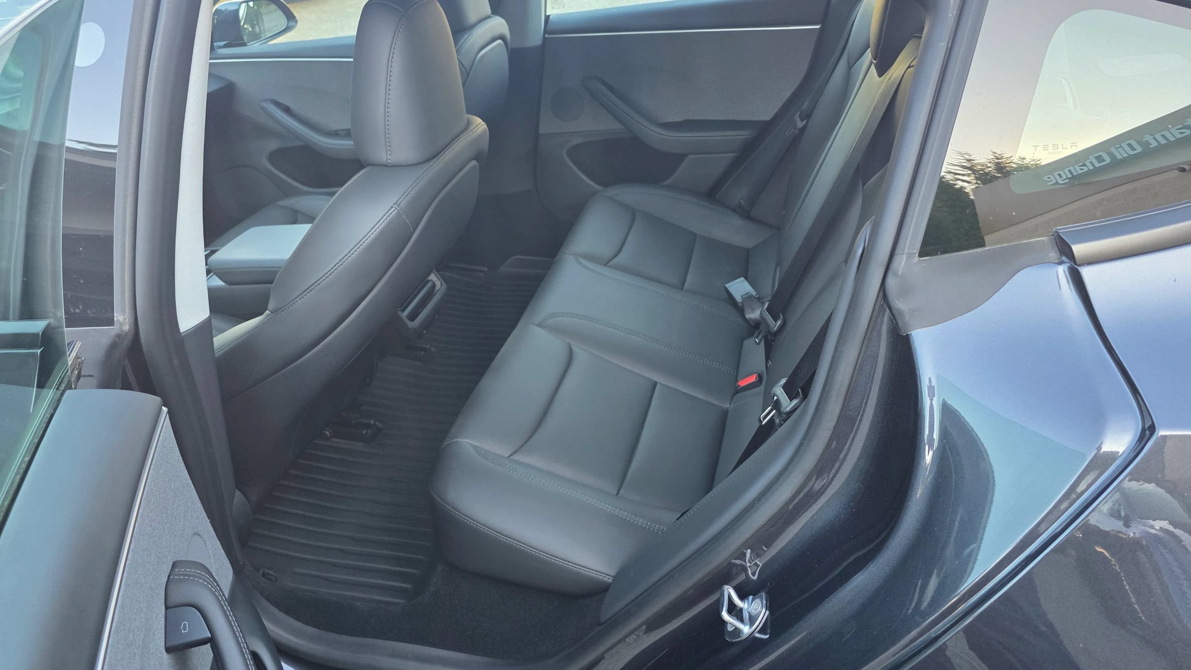 Used 2025 Tesla Model 3 Long Range RWD image 11