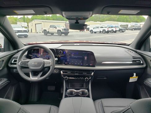 New 2026 Chevrolet Traverse LT FWD image 38