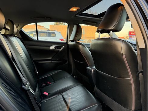 Used 2013 Lexus CT 200h image 12