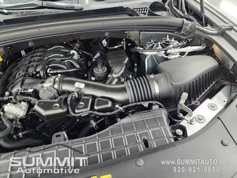 New 2025 Jeep Grand Cherokee L Limited w/ Trailer Tow Package image 18