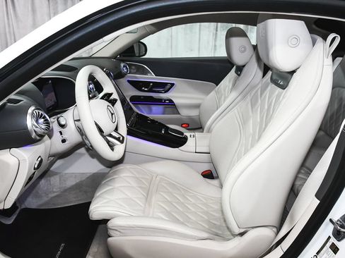 Used 2025 Mercedes-Benz AMG GT 55 image 52