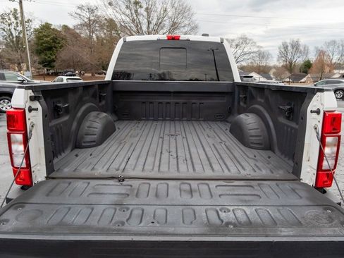 Used 2020 Ford F350 Lariat w/ Lariat Value Package image 30