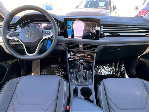 New 2026 Volkswagen Jetta SEL image 5