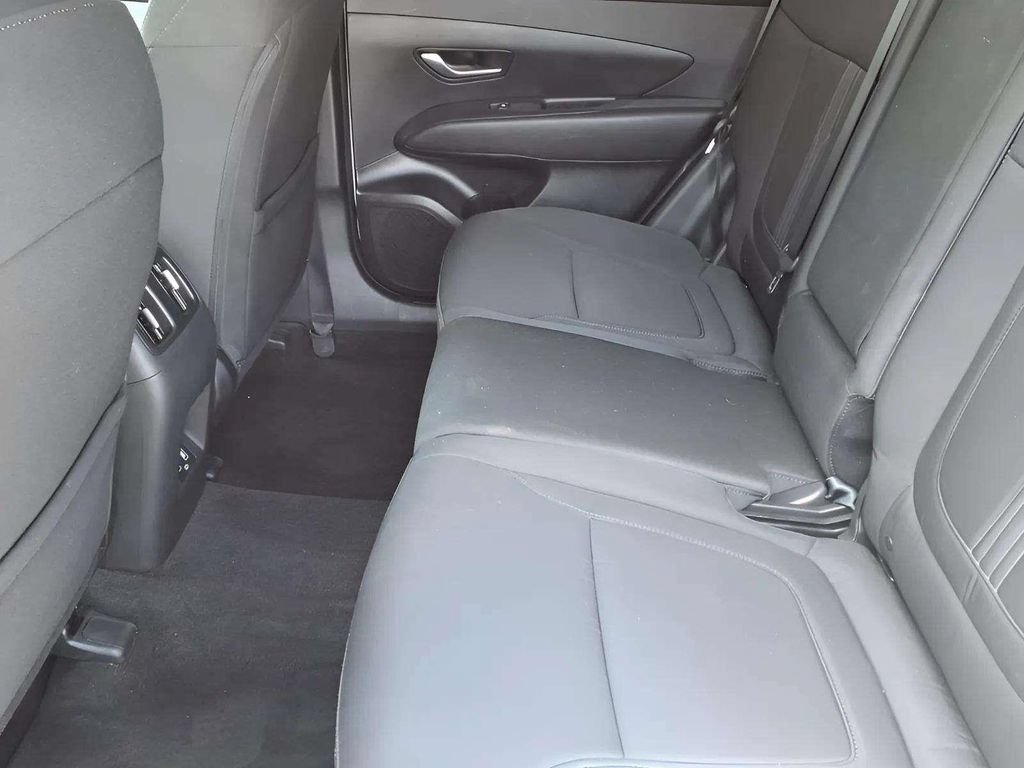 Used 2023 Hyundai Tucson SEL FWD image 10