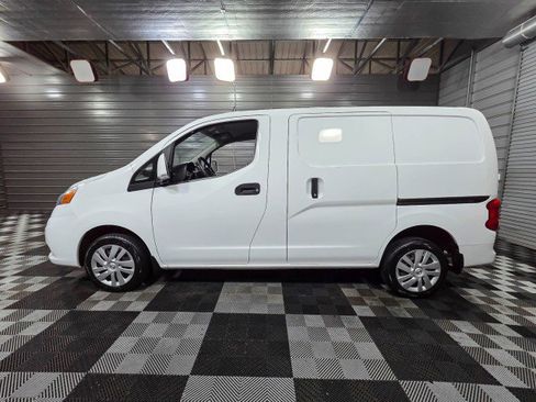Used 2021 Nissan NV200 SV image 8