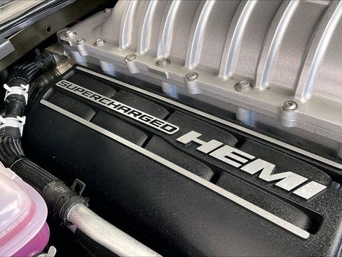 Used 2021 Dodge Challenger SRT Hellcat Redeye image 32