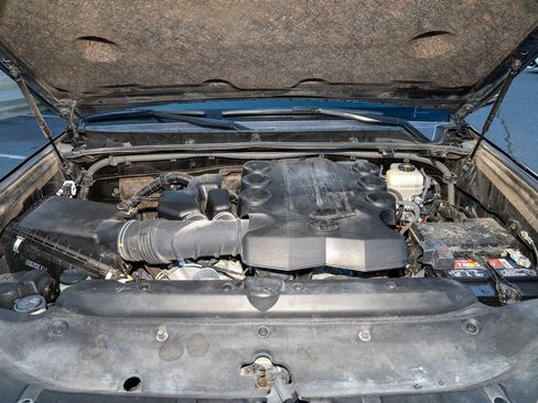 Used 2019 Toyota 4Runner Limited image 13