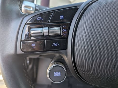 Used 2024 Hyundai Ioniq 6 SE RWD image 18