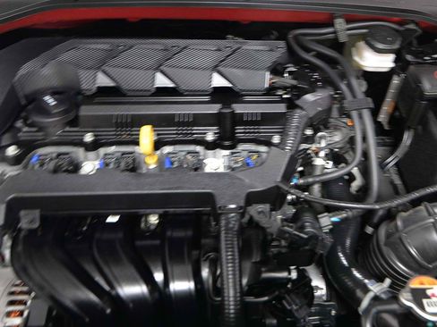 Used 2025 Hyundai Venue SEL FWD image 18