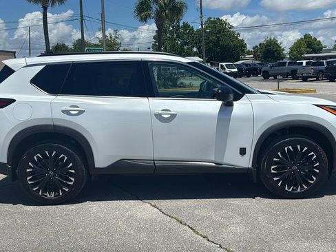 Used 2026 Nissan Rogue Dark Armor FWD image 6