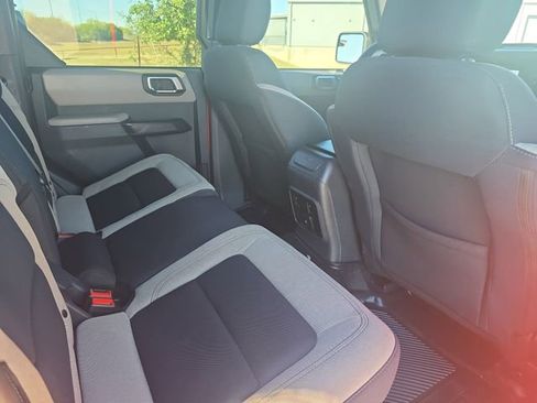 Used 2021 Ford Bronco Big Bend image 11