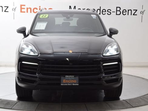 Used 2022 Porsche Cayenne AWD/4WD image 9