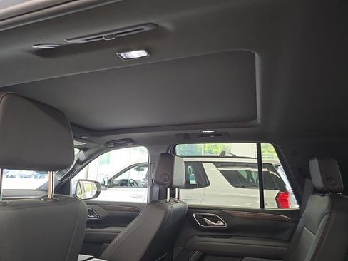 Used 2024 Chevrolet Tahoe High Country w/ Premium Package image 13