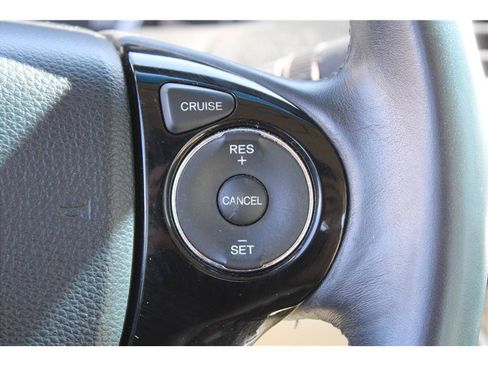Used 2017 Honda Accord EX-L image 21