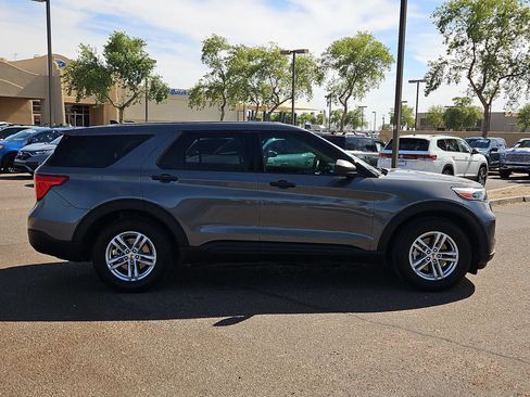 Used 2023 Ford Explorer 2WD image 4