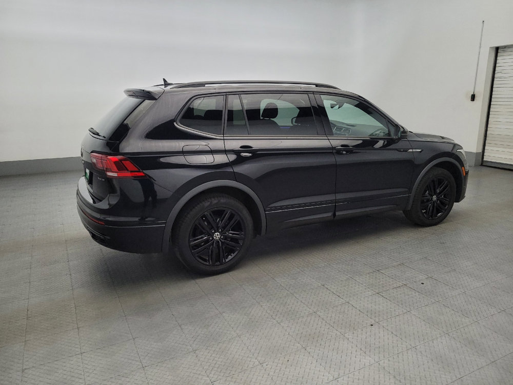 Used 2022 Volkswagen Tiguan SE R-Line AWD/4WD image 10