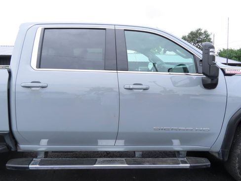 Used 2025 GMC Sierra 2500 SLE w/ SLE Value Package; AWD/4WD image 22