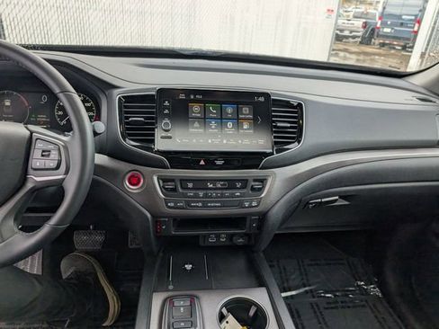 Used 2025 Honda Ridgeline RTL image 4