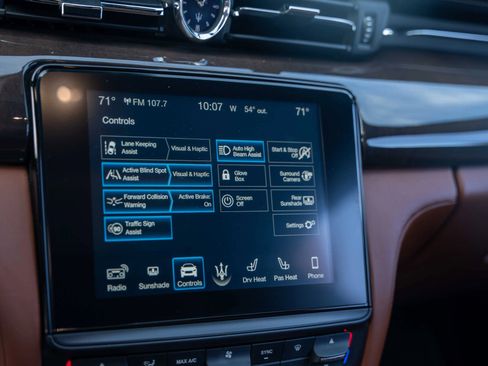 Used 2018 Maserati Quattroporte S GranLusso Q4 image 17