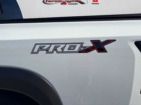 Used 2026 Nissan Frontier Pro-X w/ Pro-X Convenience Package RWD image 43